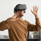 Óculos de realidade virtual com feedback tátil proporcionam uma experiência sensorial